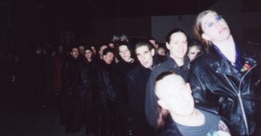 November 2001 queue